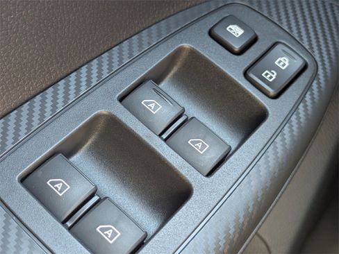 New 2025 Mitsubishi Eclipse Cross SEL image 26