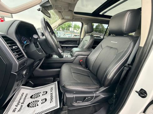 Used 2019 Ford Expedition Platinum AWD/4WD image 11