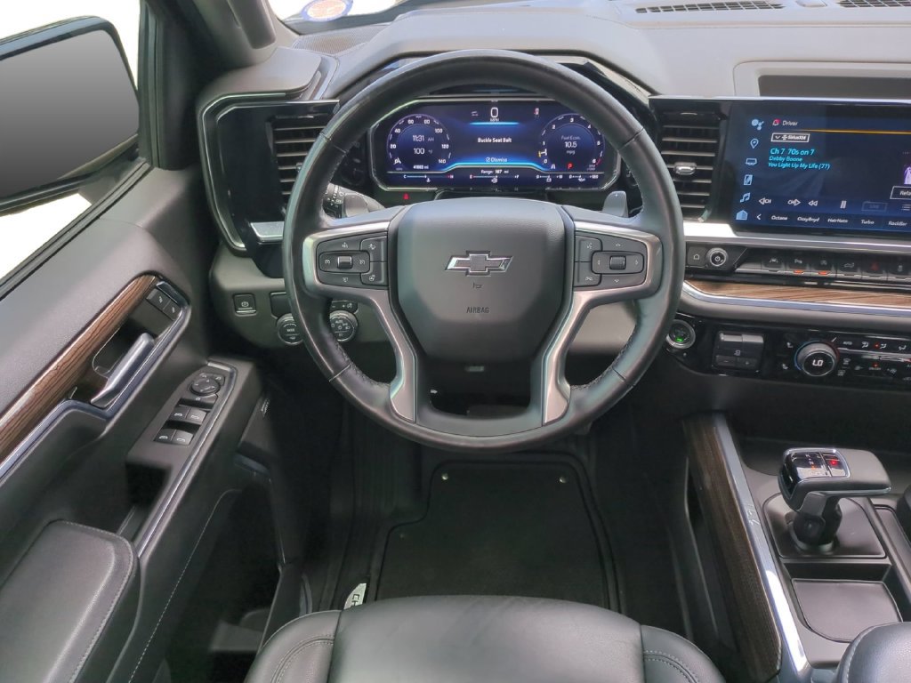 Used 2024 Chevrolet Silverado 1500 RST w/ Convenience Package II RWD image 18