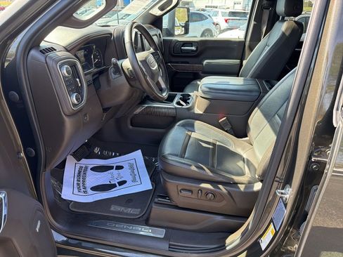 Used 2023 GMC Sierra 2500 Denali w/ Denali Ultimate Package AWD/4WD image 15