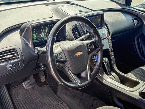 Used 2014 Chevrolet Volt FWD image 8