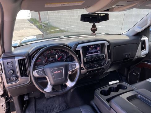 Used 2015 GMC Sierra 1500 SLT w/ SLT Crew Cab Value Package AWD/4WD image 12