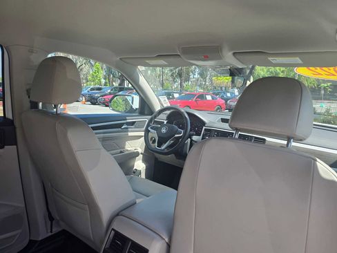 Used 2022 Volkswagen Atlas SE FWD image 15