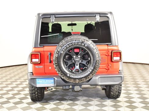 Used 2020 Jeep Wrangler Sport AWD/4WD image 6