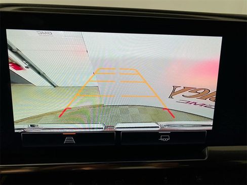 Certified 2023 GMC Sierra 1500 Elevation image 17