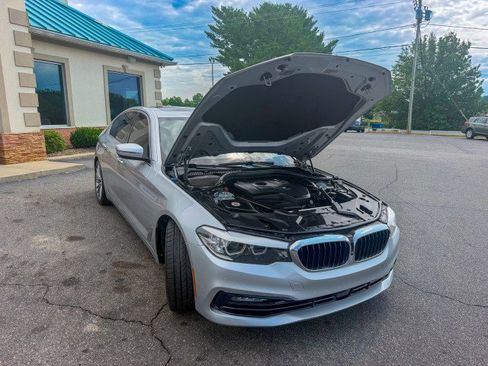 Used 2017 BMW 530i RWD image 24