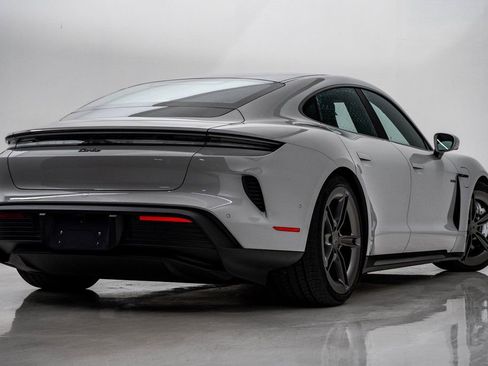 New 2025 Porsche Taycan Turbo AWD/4WD image 11