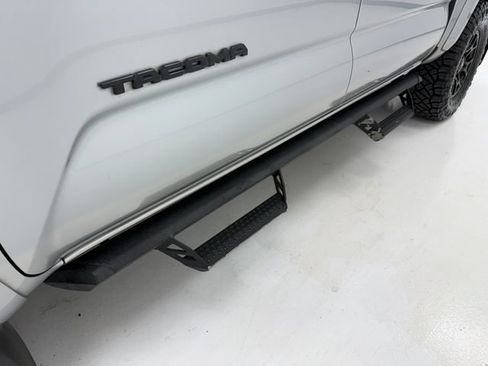 Used 2021 Toyota Tacoma SR5 RWD image 8