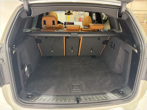 Used 2023 BMW X3 xDrive30i w/ Convenience Package image 28