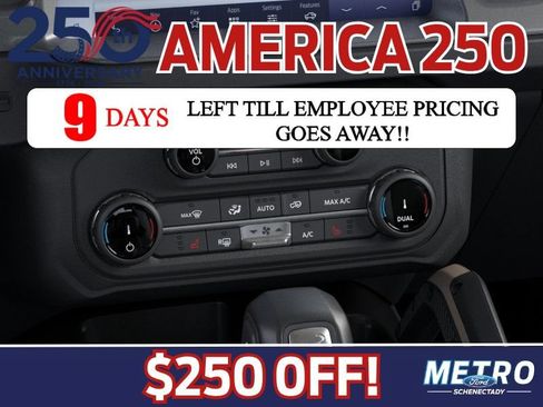 New 2026 Ford Bronco Badlands w/ Sasquatch Package AWD/4WD image 16
