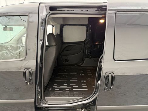 Used 2018 RAM ProMaster City Tradesman image 21