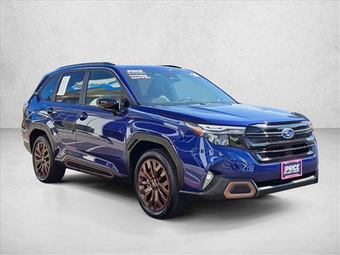 Used 2025 Subaru Forester Sport w/ Popular Package #1 AWD/4WD image 3