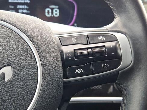 Used 2024 Kia Sportage EX image 28