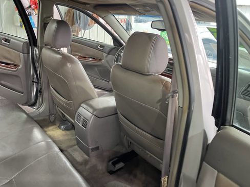 Used 2002 Toyota Camry SE image 24