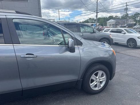 Used 2015 Chevrolet Trax LT w/ LPO, Protection Package AWD/4WD image 10