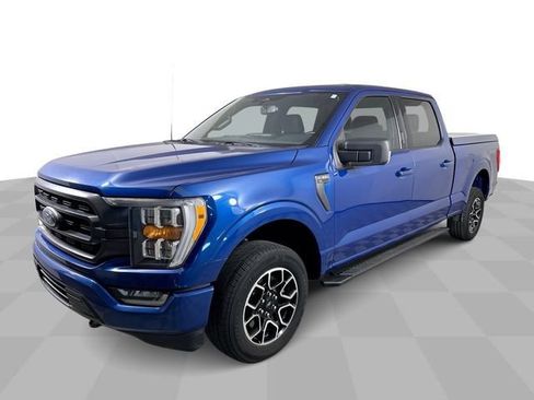 Used 2022 Ford F150 XLT w/ Equipment Group 302A High AWD/4WD image 4