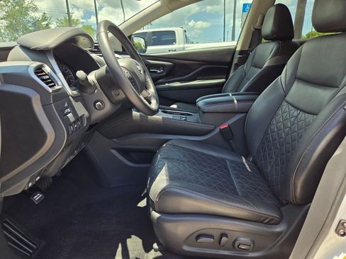 Used 2021 Nissan Murano Platinum w/ Cargo Package FWD image 14