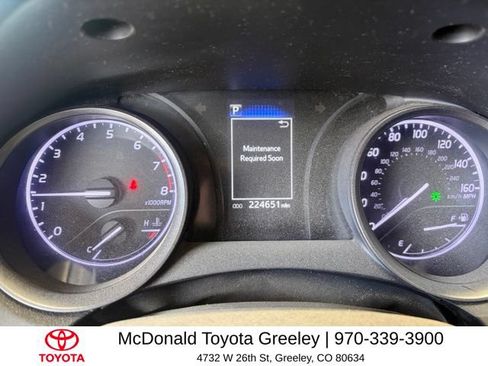 Used 2021 Toyota Camry SE w/ Convenience Package FWD image 10