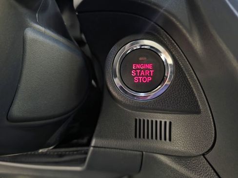 Certified 2025 Subaru Forester Limited w/ Popular Package image 21