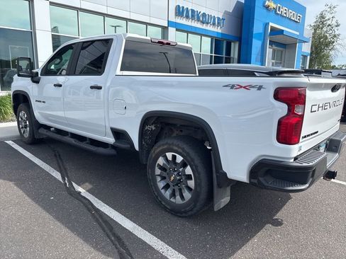 Used 2022 Chevrolet Silverado 2500 Custom w/ Gooseneck/5TH Wheel Package AWD/4WD image 4