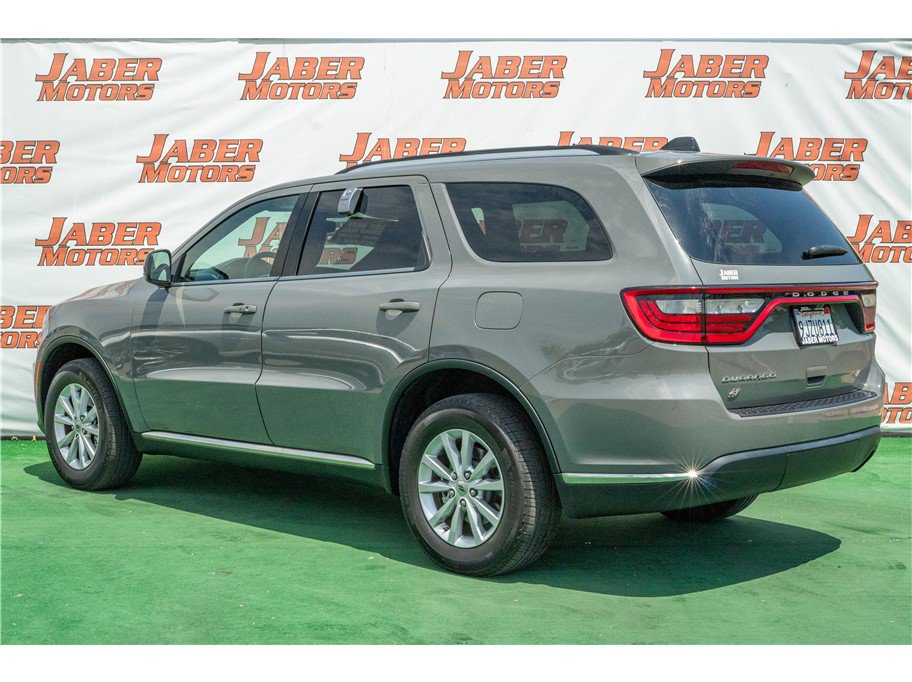 Used 2023 Dodge Durango SXT AWD/4WD image 4