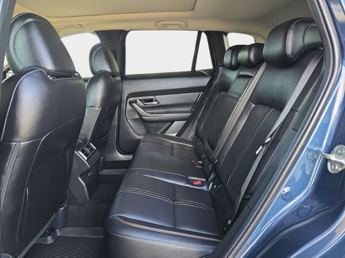 Used 2025 MAZDA CX-50 AWD 2.5 S w/ Premium Plus Pkg image 16