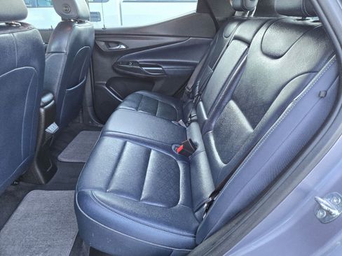 Used 2022 Chevrolet Bolt EUV Premier image 12