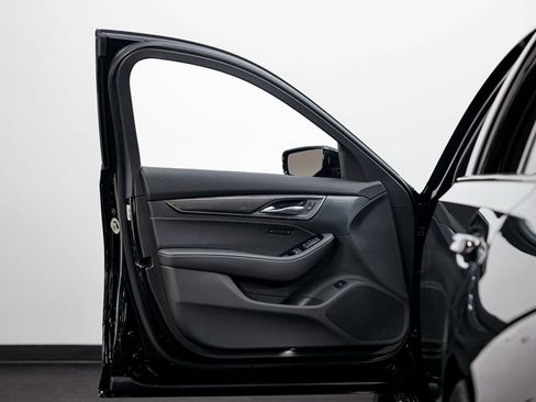 Used 2025 Cadillac CT5 V Blackwing image 13