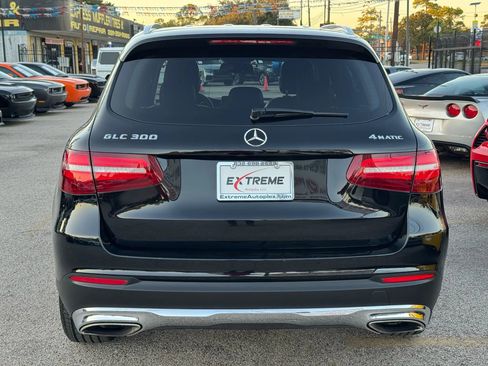 Used 2016 Mercedes-Benz GLC 300 4MATIC image 3
