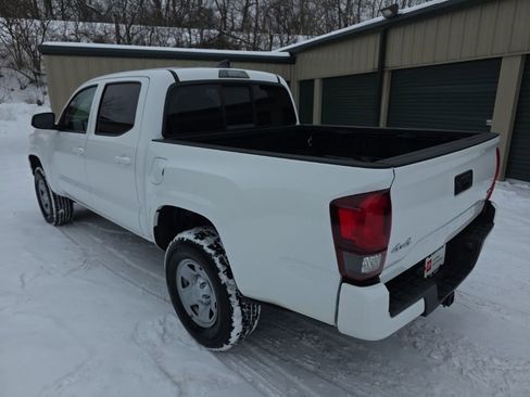 Certified 2023 Toyota Tacoma SR image 4