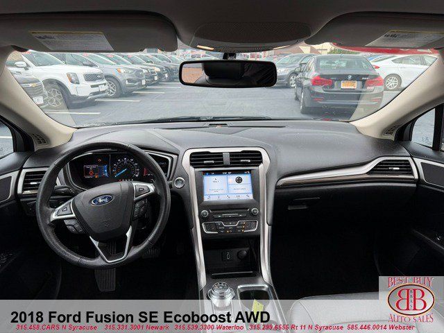 Used 2018 Ford Fusion SE w/ Fusion SE Technology Package AWD/4WD image 13