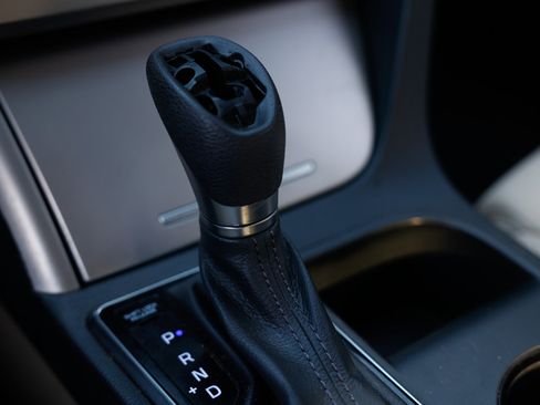 Used 2015 Hyundai Sonata SE image 33