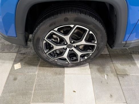 Used 2025 Jeep Compass Limited AWD/4WD image 7