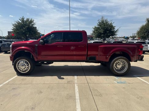 Used 2025 Ford F450 Platinum w/ Platinum Plus Package AWD/4WD image 3
