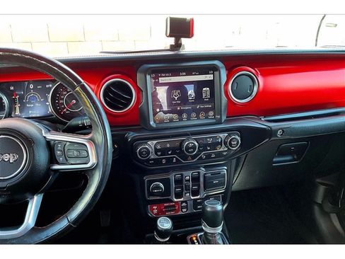 Used 2020 Jeep Gladiator Rubicon AWD/4WD image 7