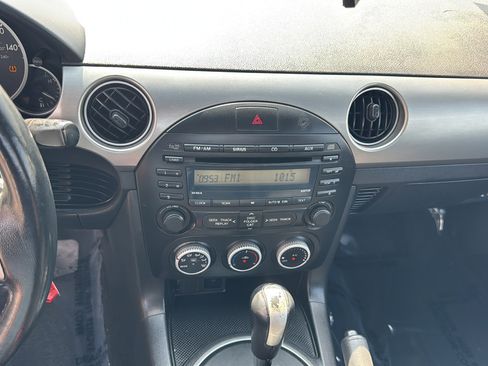 Used 2009 MAZDA MX-5 Miata Touring RWD image 15