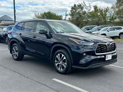 Certified 2022 Toyota Highlander XLE
