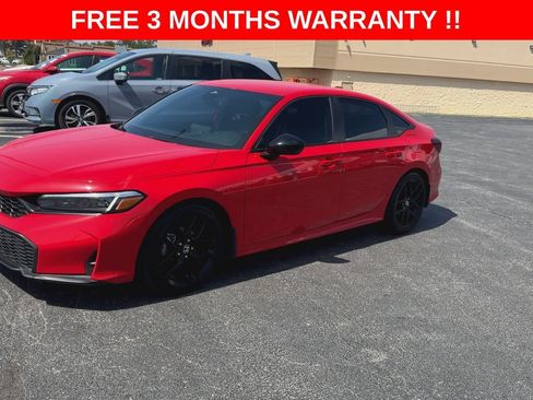 Used 2025 Honda Civic Sport image 4