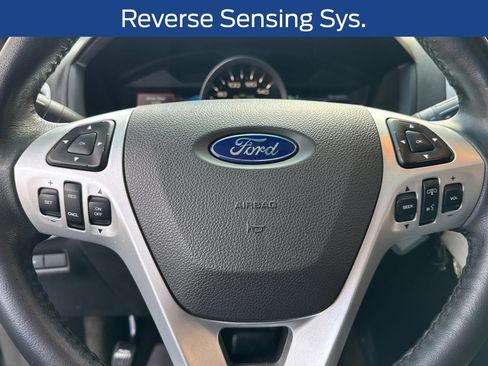 Used 2014 Ford Explorer XLT w/ Equipment Group 202A AWD/4WD image 30