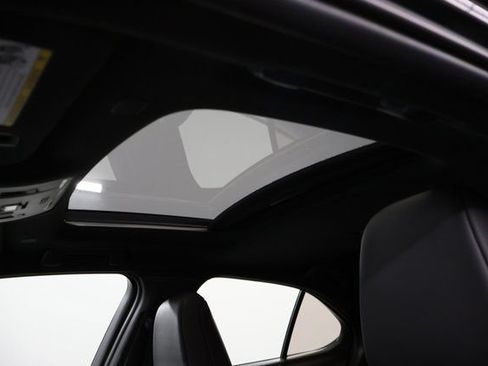 Used 2024 Lexus UX 250h FWD image 14