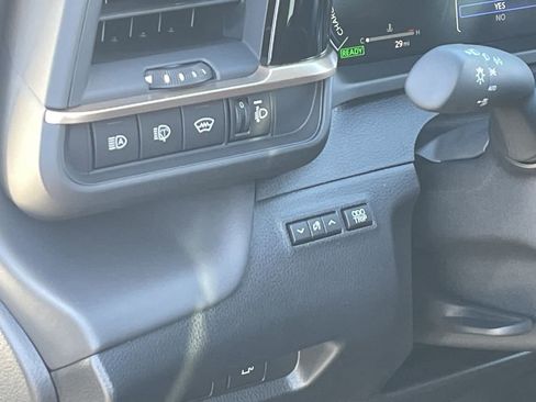 New 2026 Toyota Crown Signia image 12