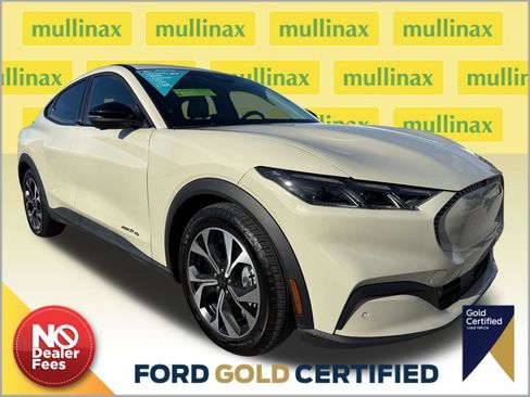Used 2025 Ford Mustang Mach-E Select w/ Comfort Package Lite AWD/4WD image 1