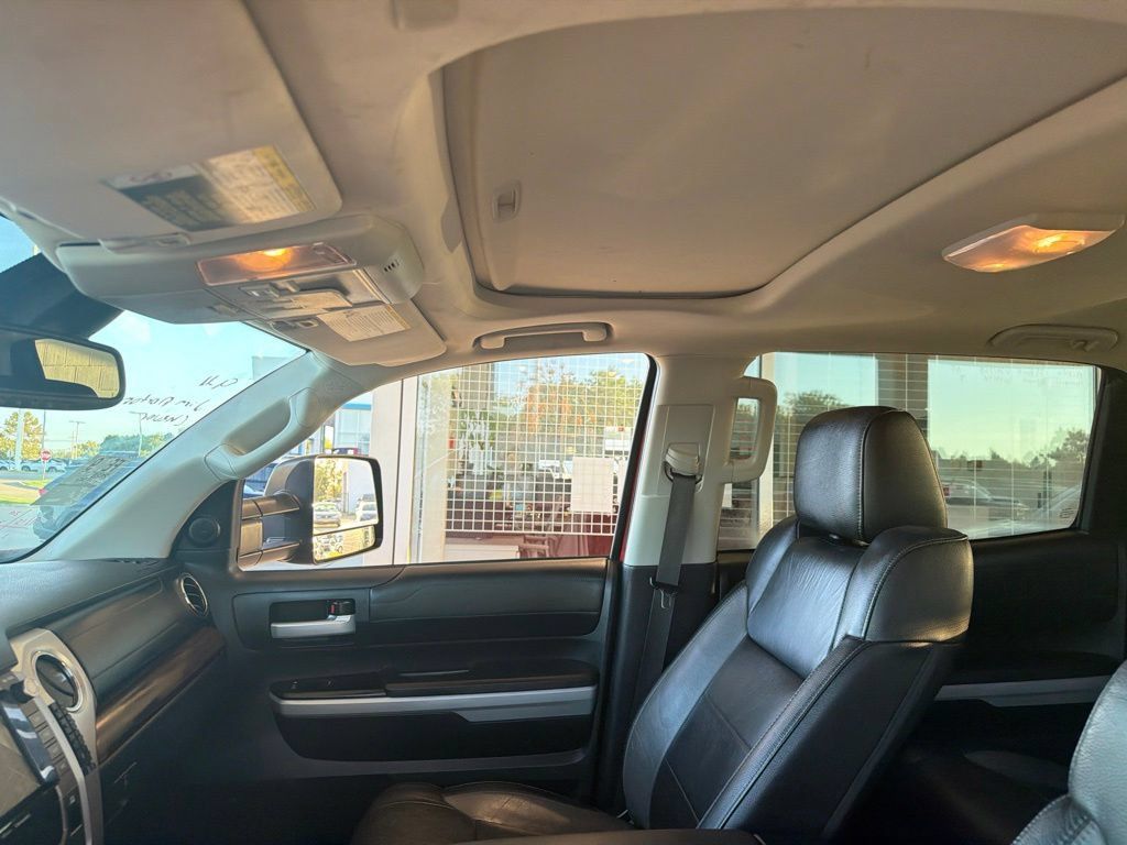 Used 2020 Toyota Tundra Limited w/ Limited Premium Package RWD image 12