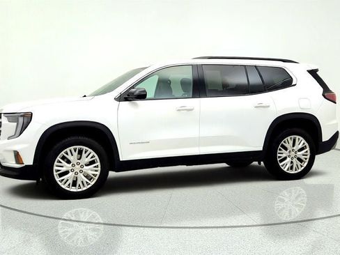 Used 2024 GMC Acadia Elevation w/ Luxury Package AWD/4WD image 8