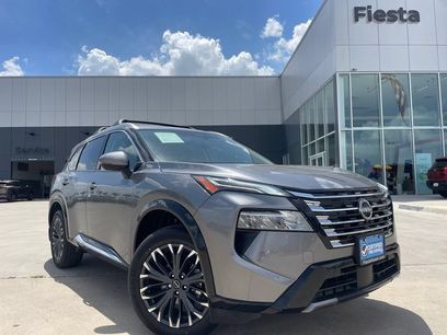 Used 2026 Nissan Rogue Platinum w/ Platinum Premium Package