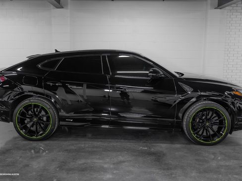 Used 2024 Lamborghini Urus S image 19