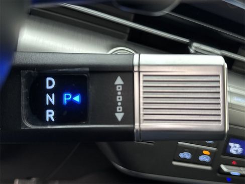 New 2026 Hyundai Kona SEL Premium image 30