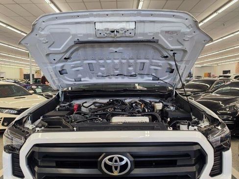 Used 2025 Toyota Tacoma SR RWD image 38