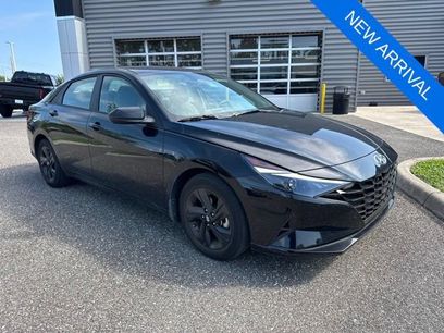Certified 2023 Hyundai Elantra SEL