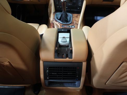 Used 2002 BMW M5 RWD image 47